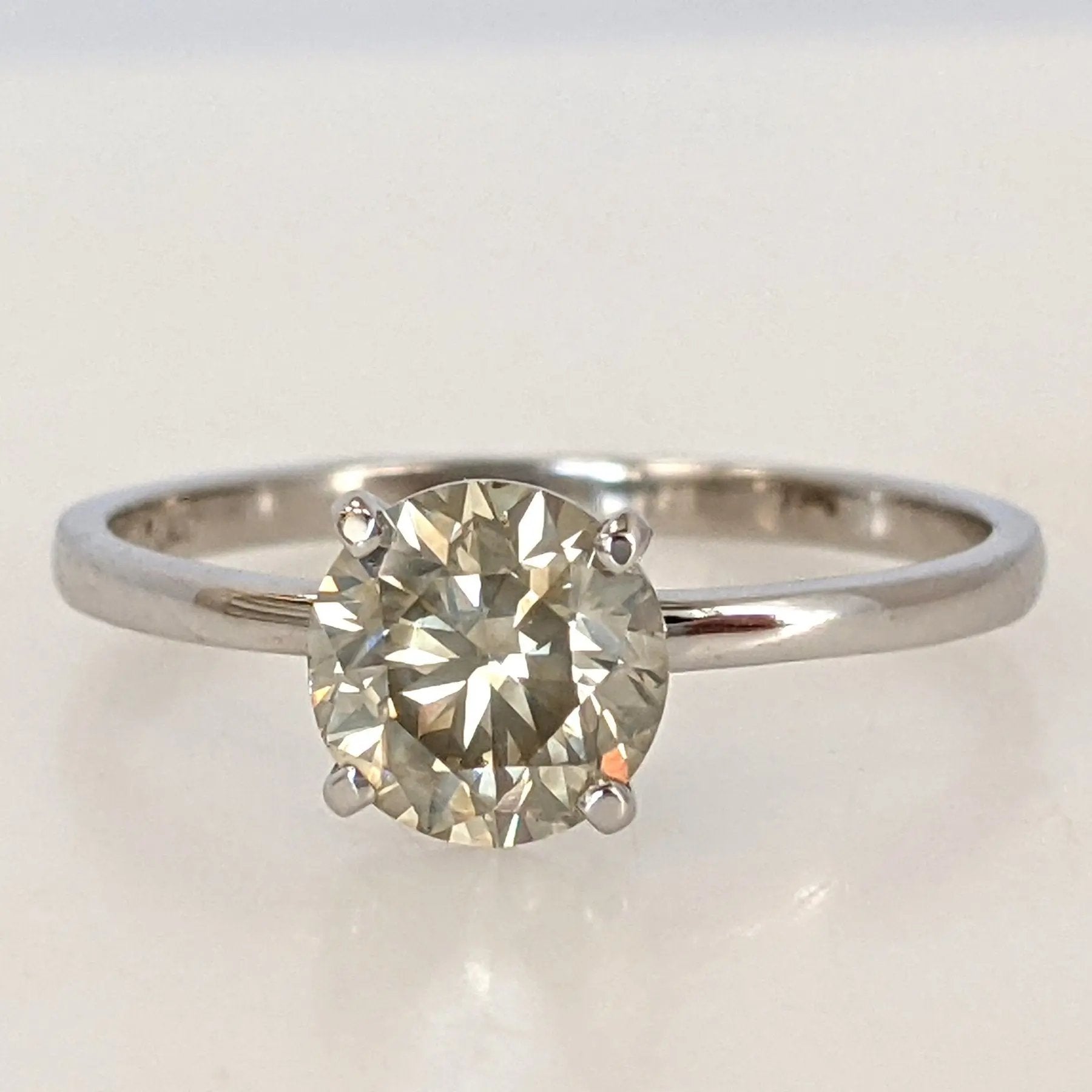 Diamantring 1,13ct + 14Kt Weißgold Wert ca. 5.500€ IGI-Zertifikat