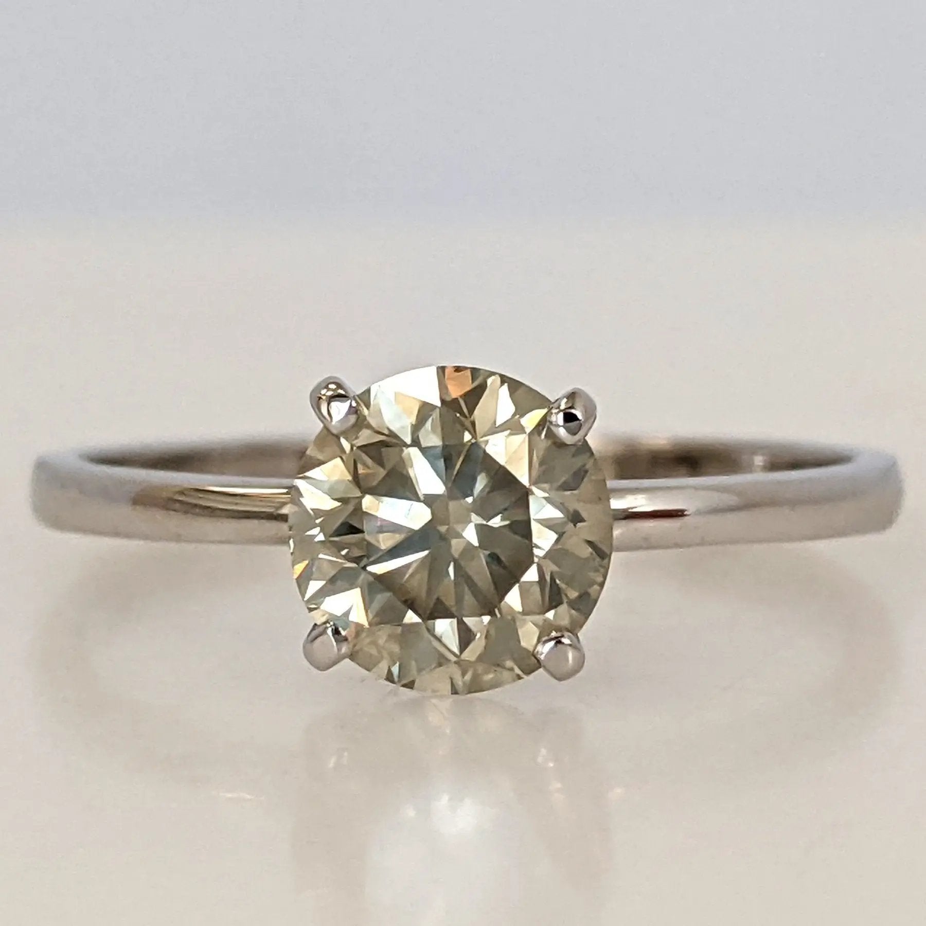Diamantring 1,13ct + 14Kt Weißgold Wert ca. 5.500€ IGI-Zertifikat