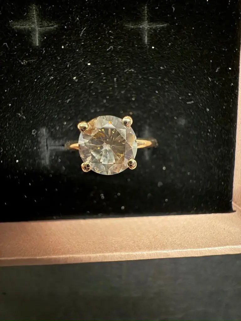 Ring 14 kt Gelbgold + 1.81ct. Grau Diamant (Natürlich farbig) Wert ca. 14.000€