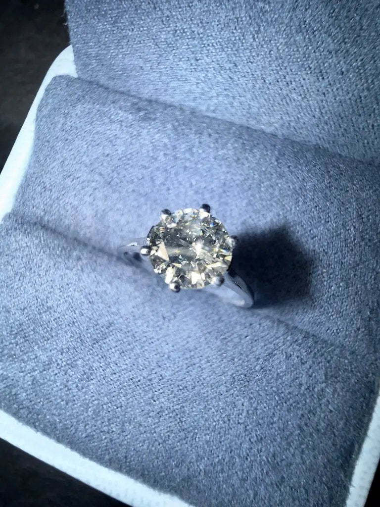 Verlobungsring - 14 kt Weißgold - 1.06ct. Diamant Wert ca. 4.000€